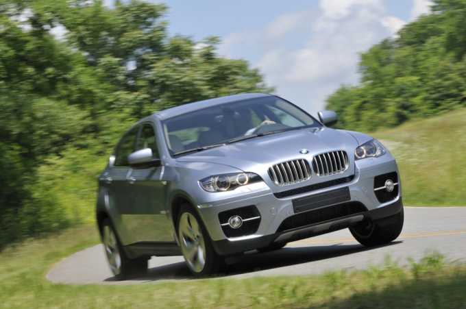 BMW X6 ActiveHybrid Launched