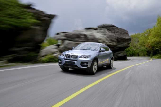 BMW X6 ActiveHybrid Launched