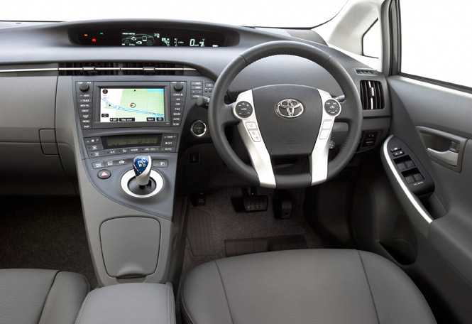 Toyota Prius i-Tech