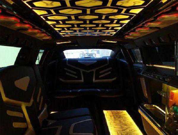 Bumblebee Camaro limo